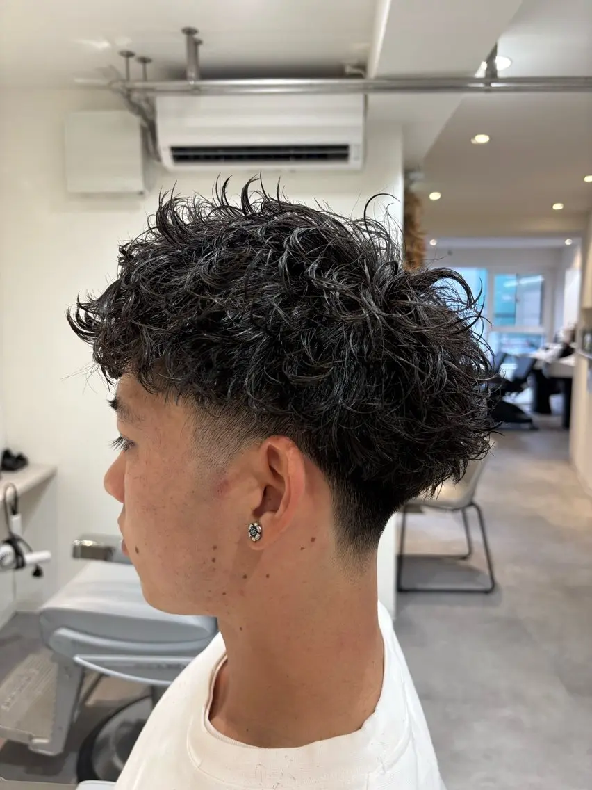 パーマ メンズ メンズパーマ スパイキーショート 深澤 知樹のヘアスタイル