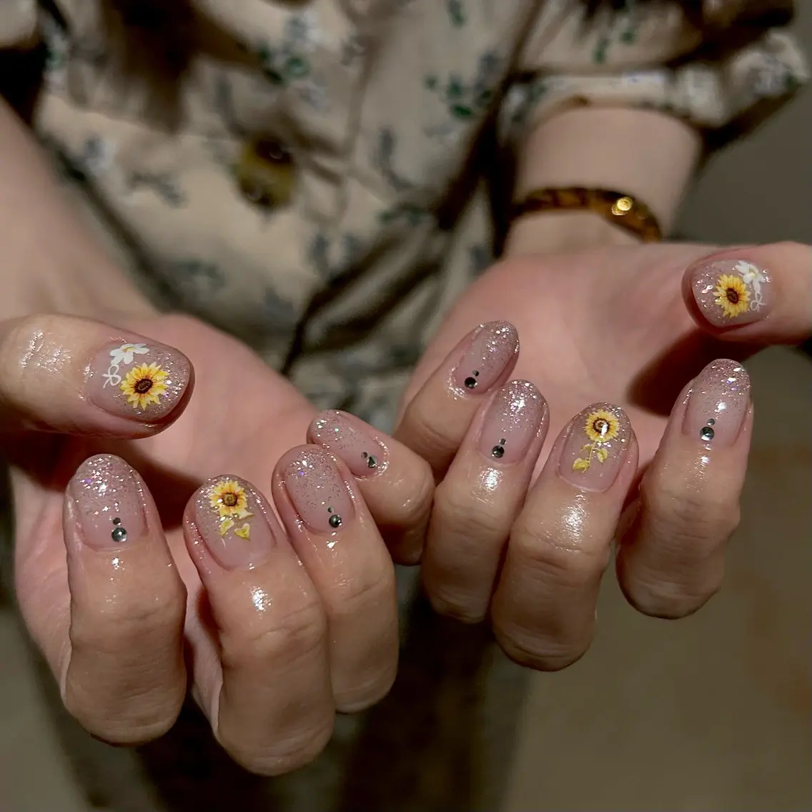 ネイル パラあり！フィルイン 美フォルムのネイルデザイン