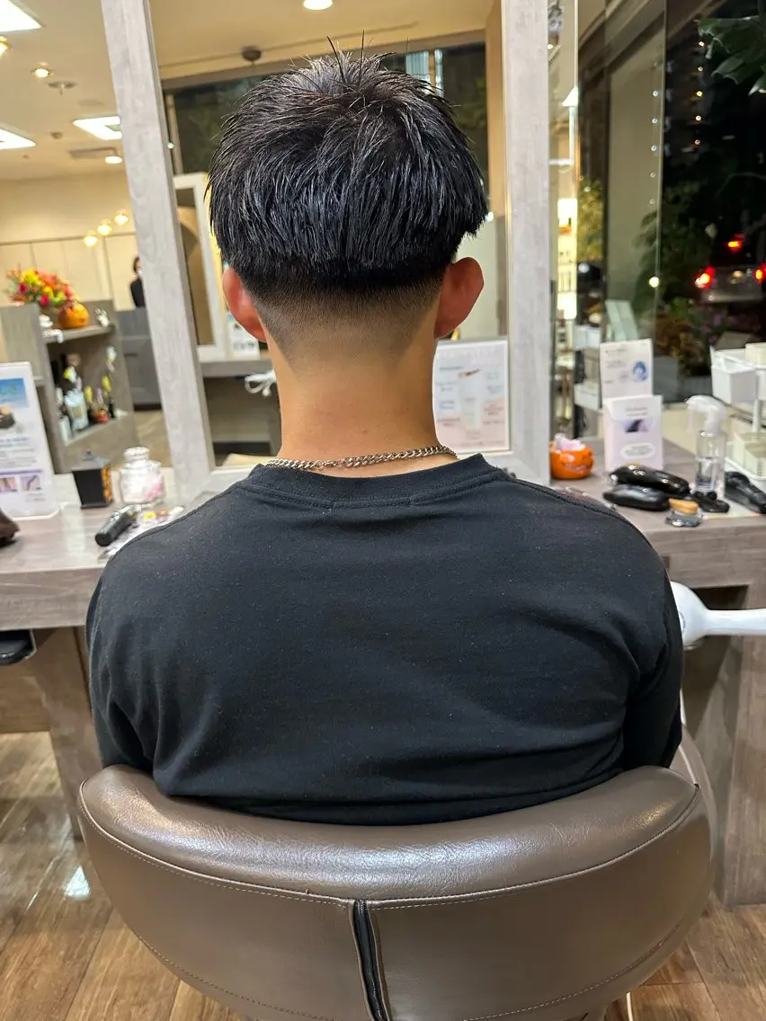 ショート 小川 音哉「fluer」のヘアスタイル