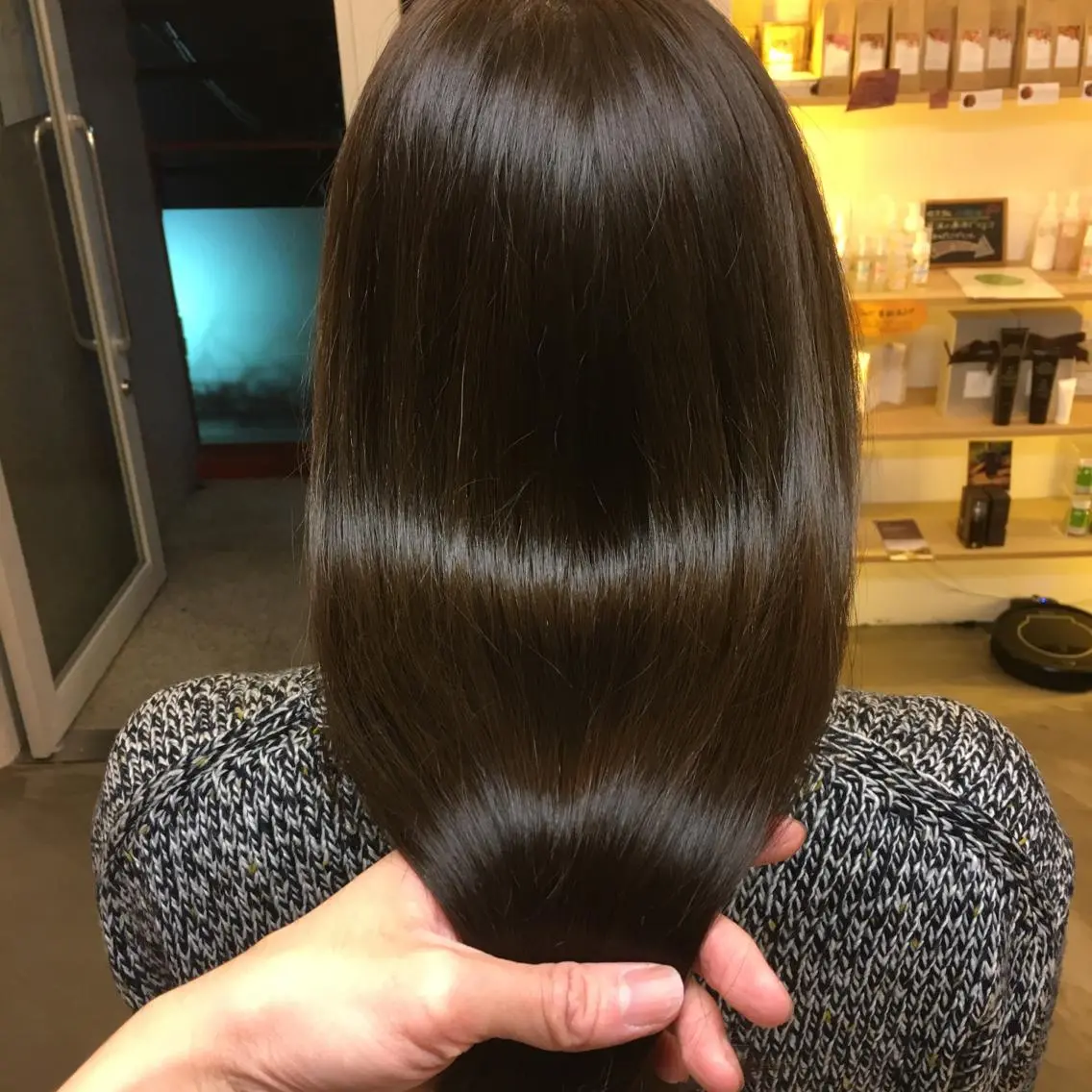 ショート ミディアム セミロング ロング カラー パーマ ヘアアレンジ メンズ アッシュ ミント 髪質改善 トリートメント メンズ眉毛ITSUK Iメンズ専門　新宿の眉毛・アイブロウイメージ