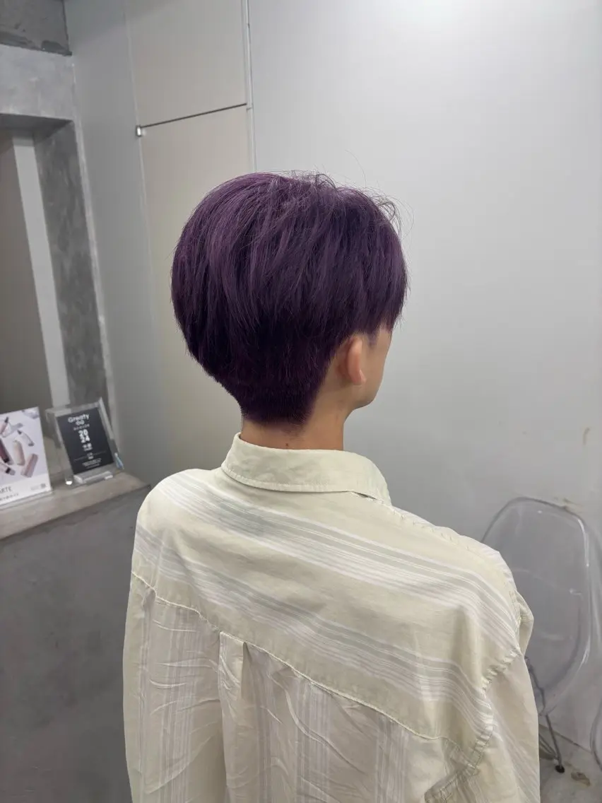ショート カラー メンズ パープルカラー カネコ ノノカ/髪質改善のヘアスタイル