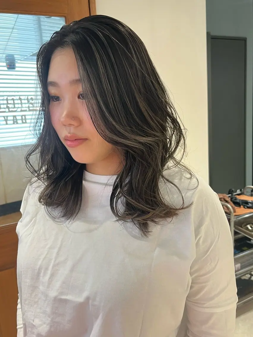 ミディアム ヘアカラー トリートメント 【代表】高山 一真のヘアスタイル