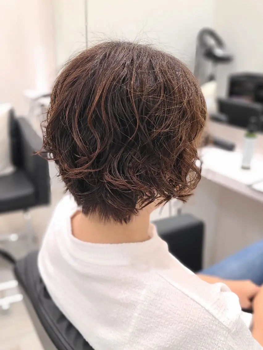 ショート パーマ ショートヘア カット パーマ 桐島 令奈のヘアスタイル