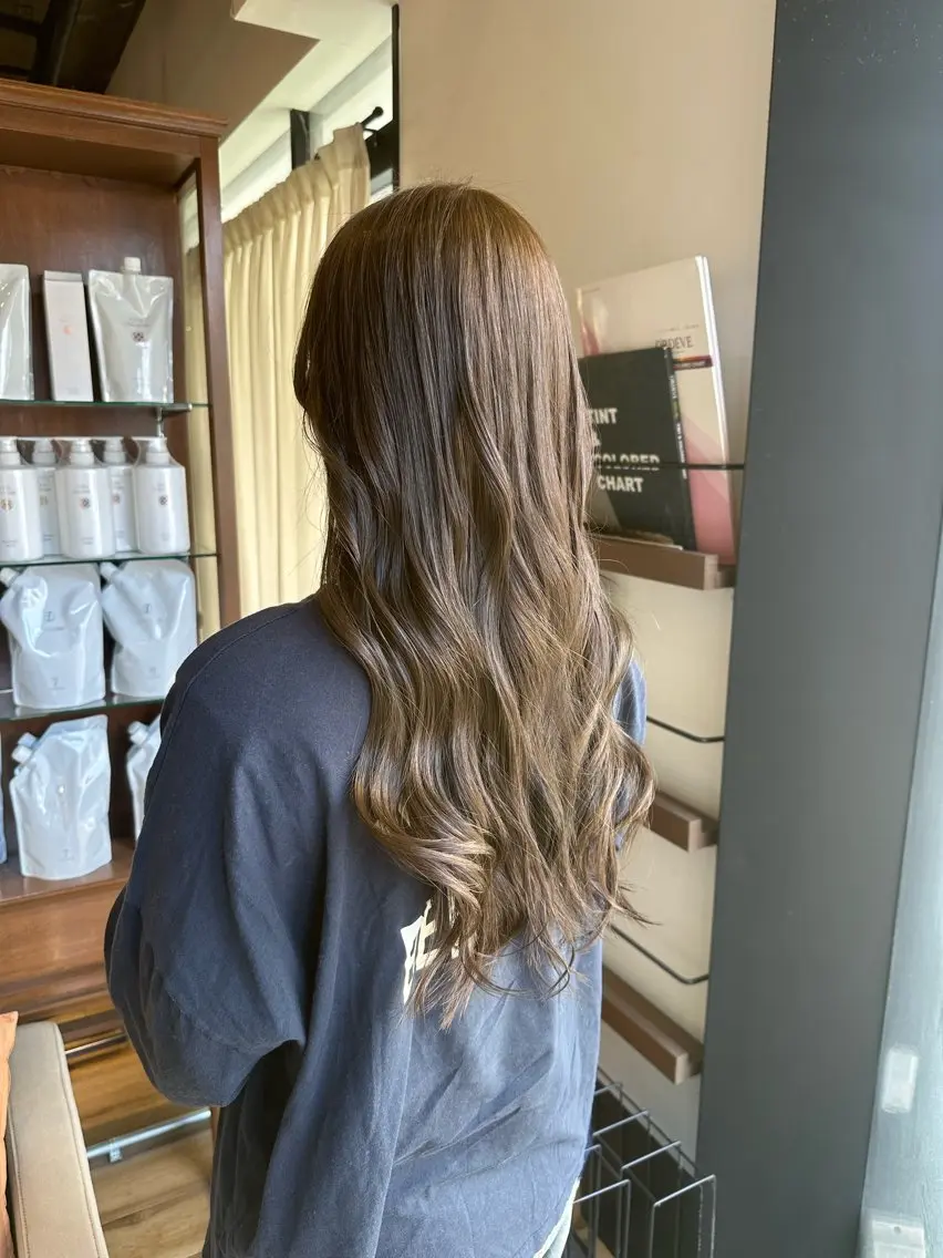 ロング カラー ブリーチ ダブルカラー ブリーチなしカラー ヘアカラー いまじゅく あおいのヘアスタイル