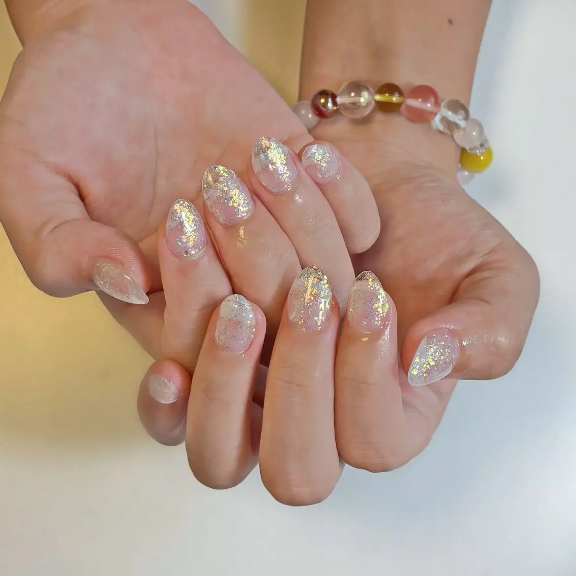 ネイル オーロラネイル クリアネイル キラキラネイル ラメ(グリッター) 持ち込み ハンドネイル ネイルサロン💎 Bibiのネイルデザイン