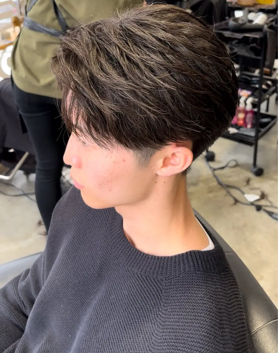 メンズカット＋フェザーパーマの写真