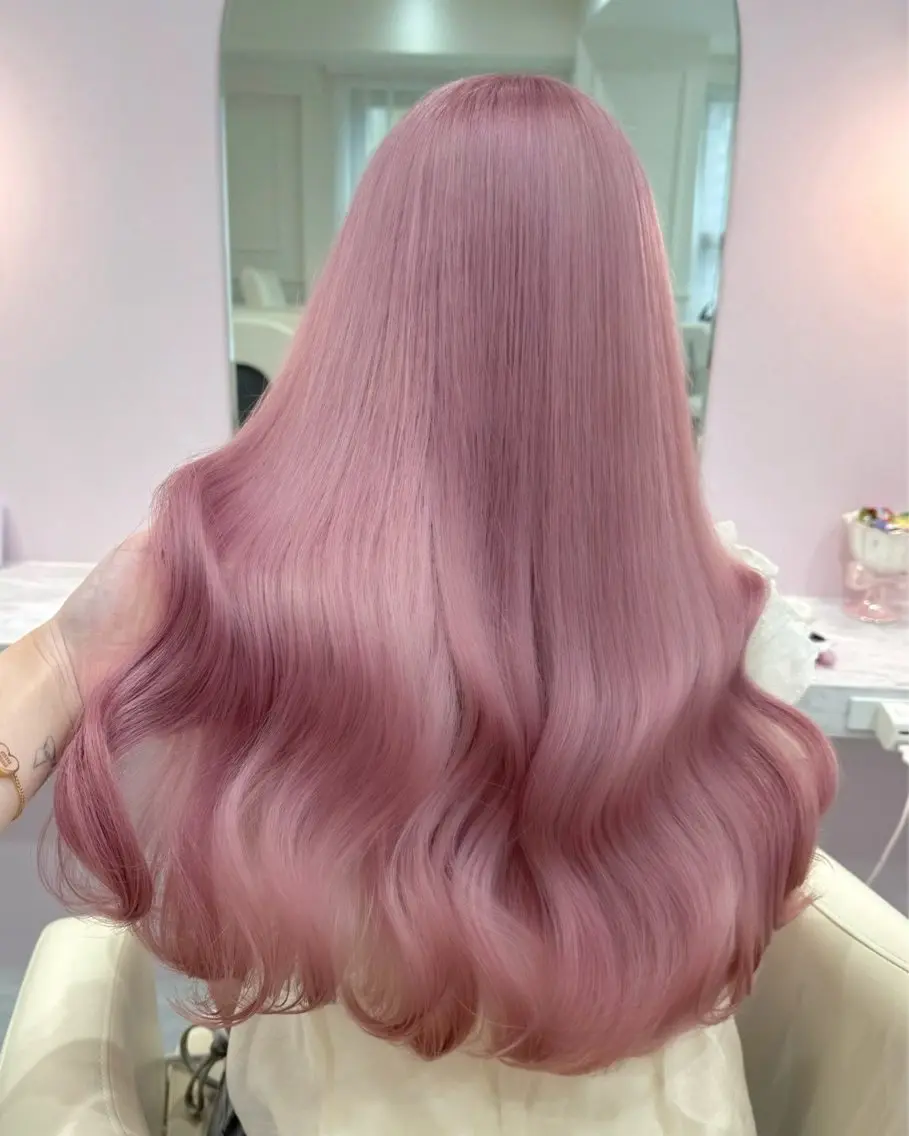 ロング カラー ブリーチ 透明感カラー ハイトーンカラー ヘアカラー ハイトーンカラー💞 くるみ🎀のヘアスタイル