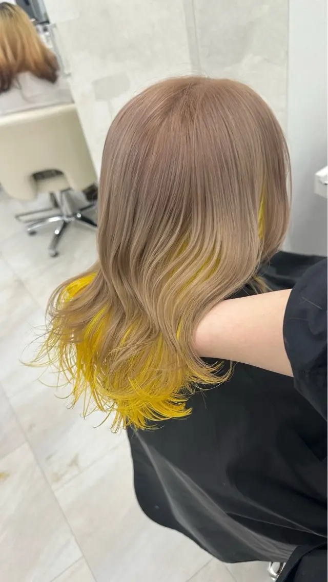 セミロング カラー ヘアカラー トリートメント はな　ブリーチ ハイトーン/ 渋谷のヘアスタイル