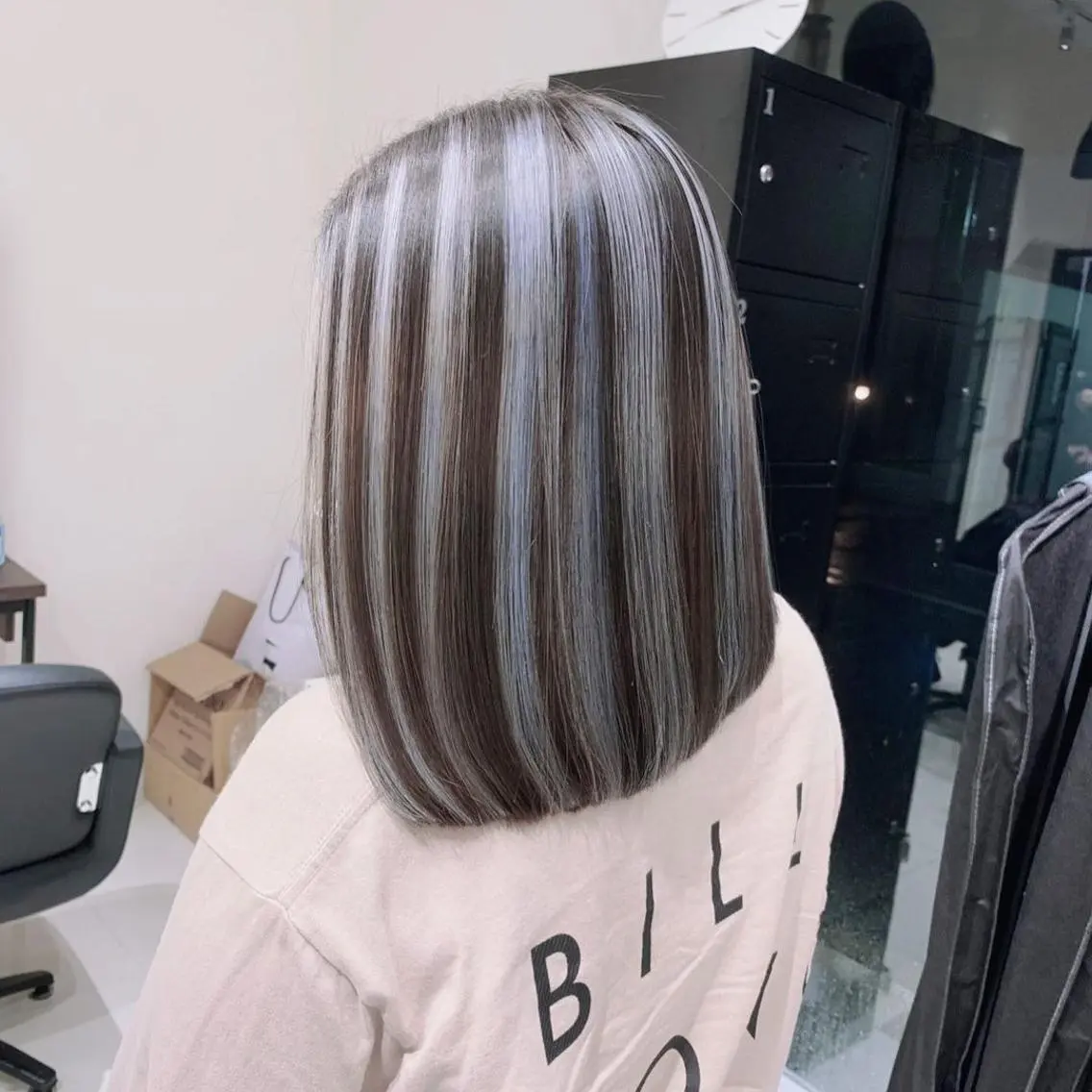 ミディアム カラー ブリーチ ケアブリーチ ハイライトカラー ハイライト 髪質改善 ヘアカラー 福西 洋斗のヘアスタイル