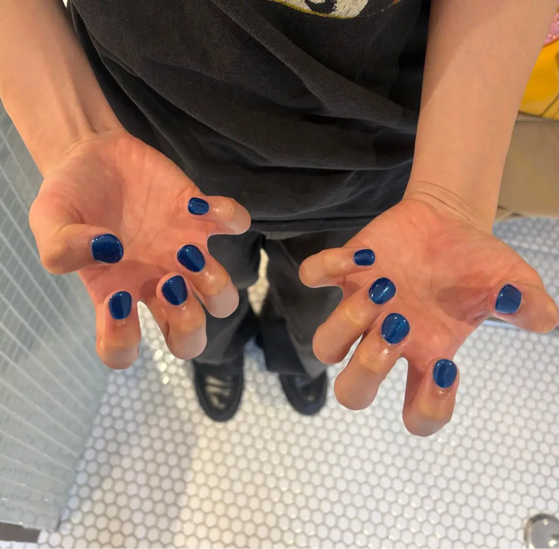 ネイル メンズネイル SHELL NAIL ホノカ🤍のネイルデザイン