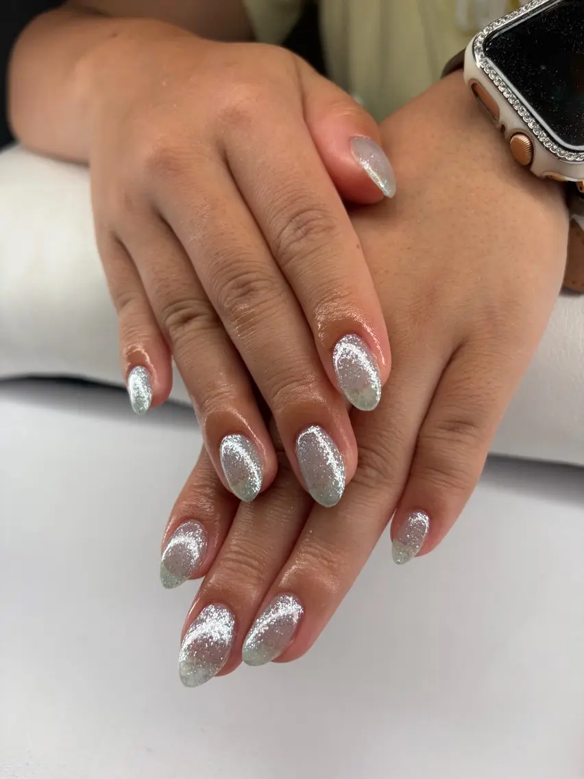 ネイル ブルー フラッシュネイル ラメ(グリッター) ハンドネイル eyelash& nailsalonMのネイルデザイン