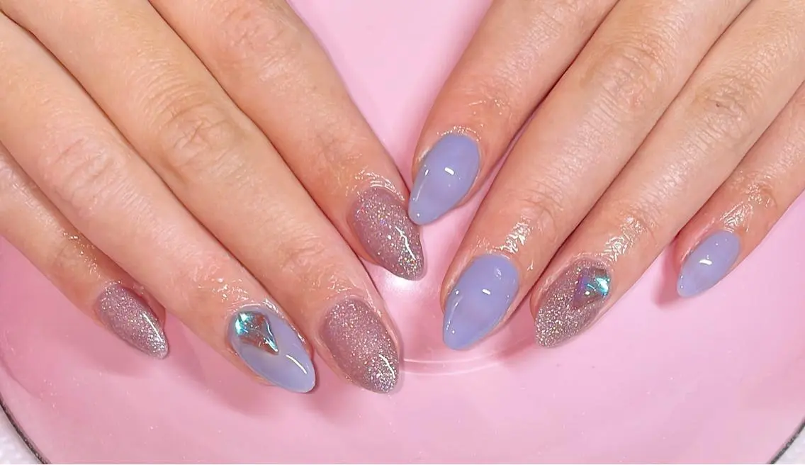 ネイル ハンドネイル VIERU 🌈🎀💖のネイルデザイン