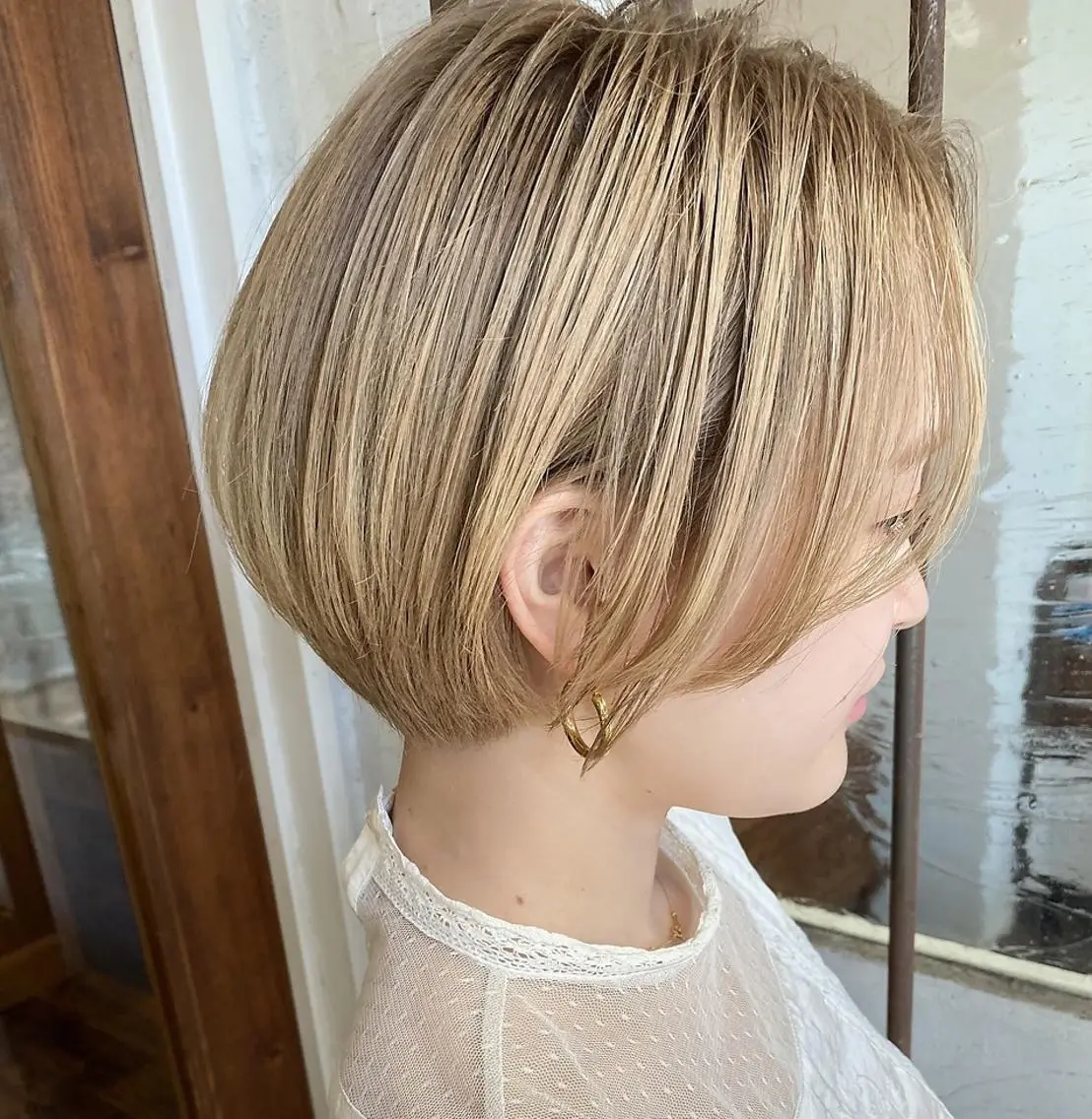 【２４歳以下の女性の方限定】【木・金限定】女性カット&ダブルカラーの写真