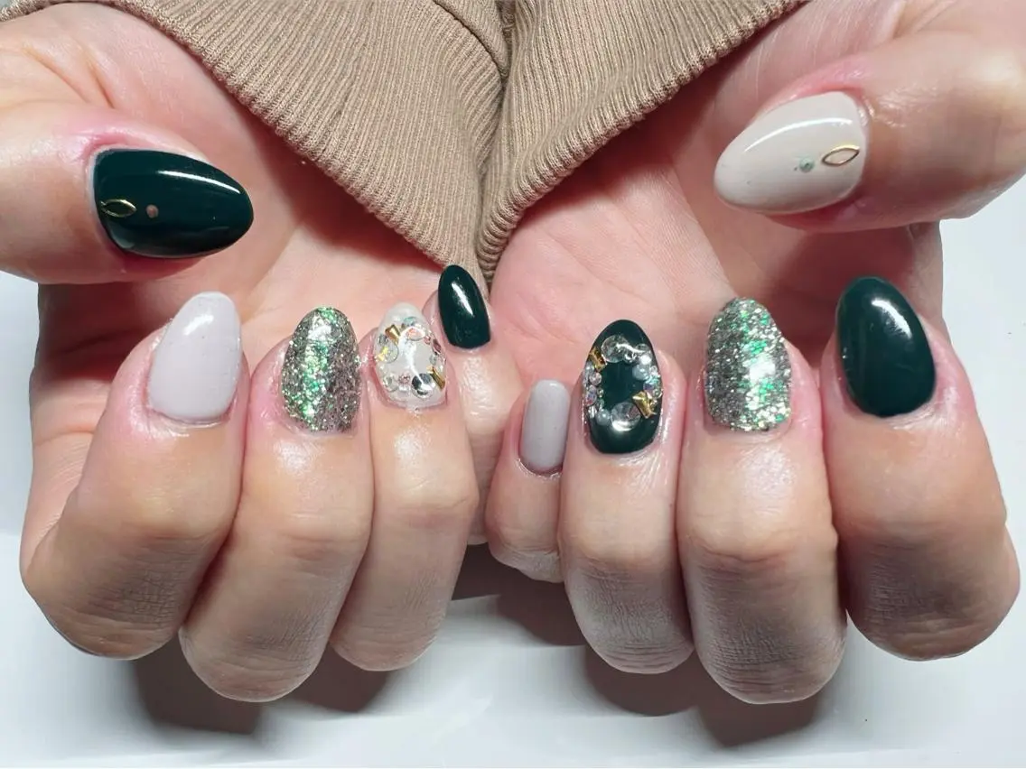 ネイル IRAS..nail ＥＲＩＫＡのネイルデザイン