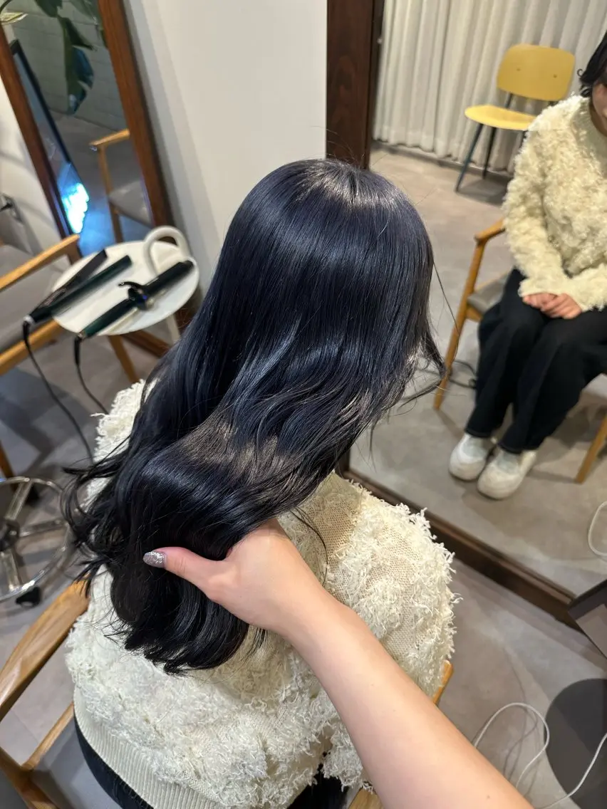 セミロング カラー ヘアカラー HANAME 原宿美容室のヘアスタイル