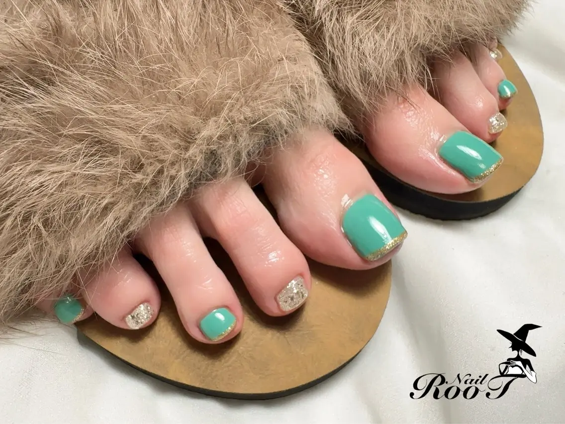 ネイル フットネイル RooT Nailのネイルデザイン