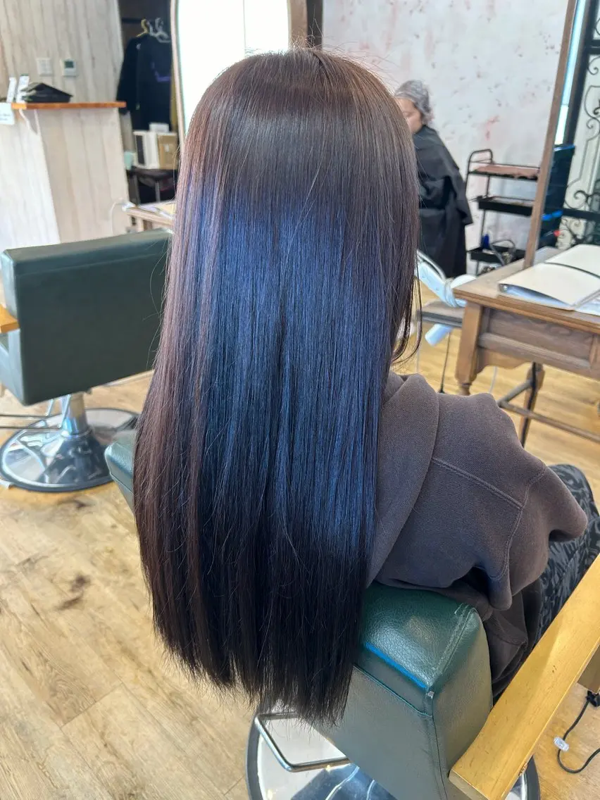 ロング カット ヘアカラー トリートメント ✨縮毛矯正✨艶髪✨️ 髪質改善✨鴻巣✨️のヘアスタイル