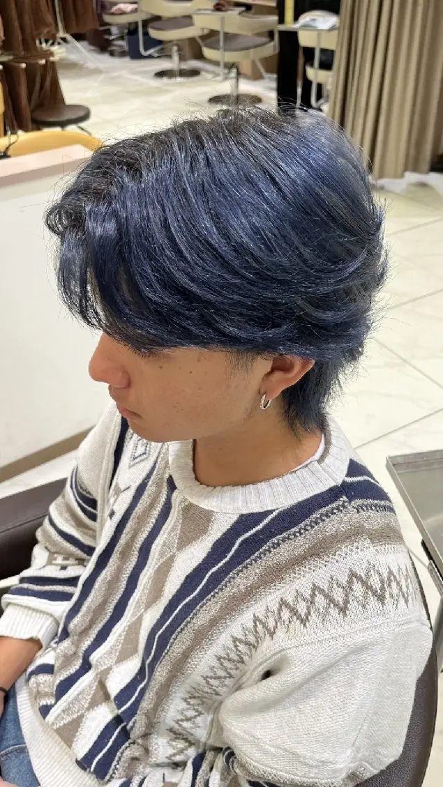 メンズ パーマ メンズブリーチ センターパート フェードカット フェザーパーマ マッシュ カット ヘアカラー トリートメント ヘッドスパ ヘアセット 副店長/特殊パーマ/ ハイライト/稲次のヘアスタイル
