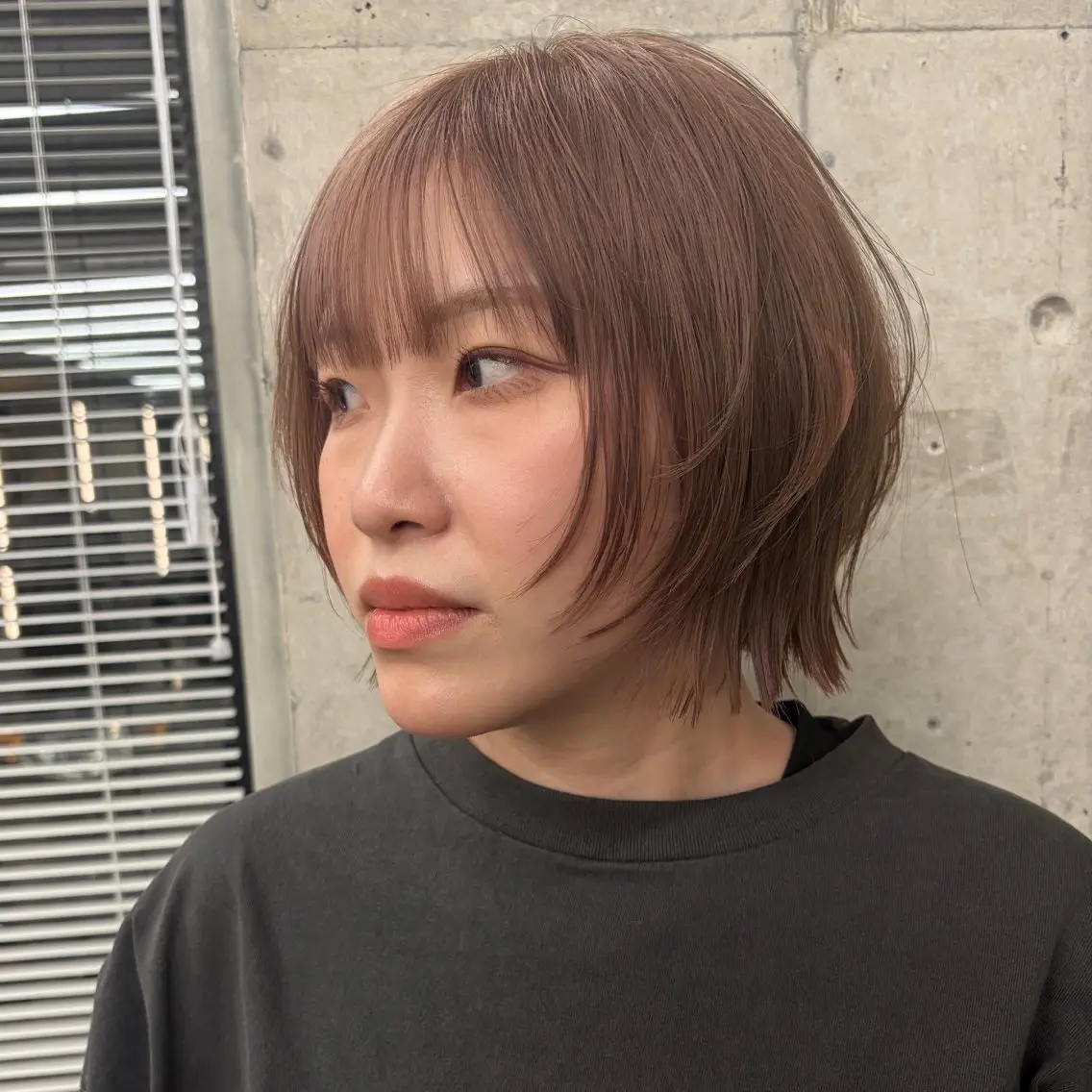 ショート カラー ベージュカラー ブリーチ ボブ レイヤーカット カット ヘアカラー トリートメント ボブ/ショート/ パーマ得意です◎平井のヘアスタイル