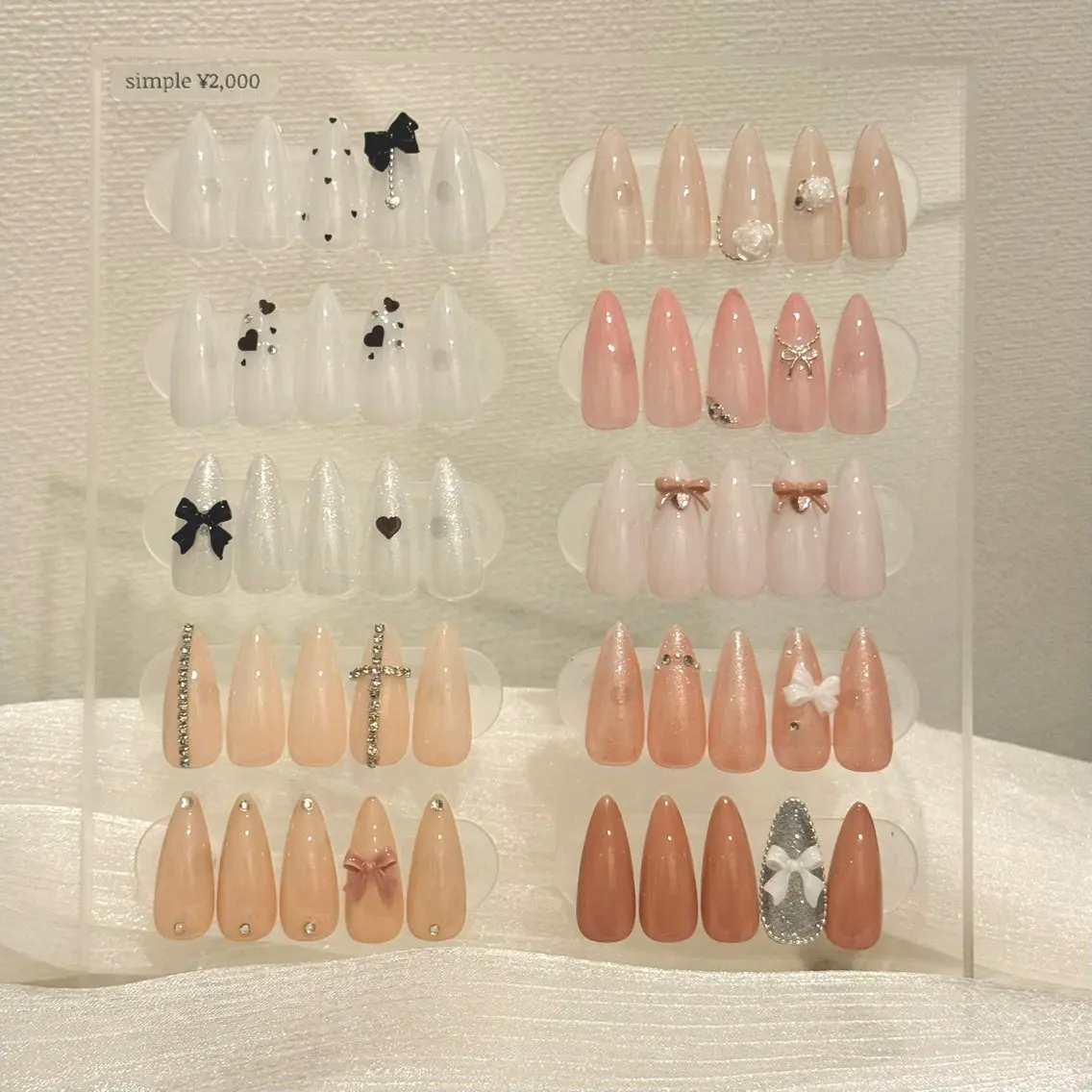 ネイル シンプルネイル ハンドネイル やなじ 🦊🦋のネイルデザイン