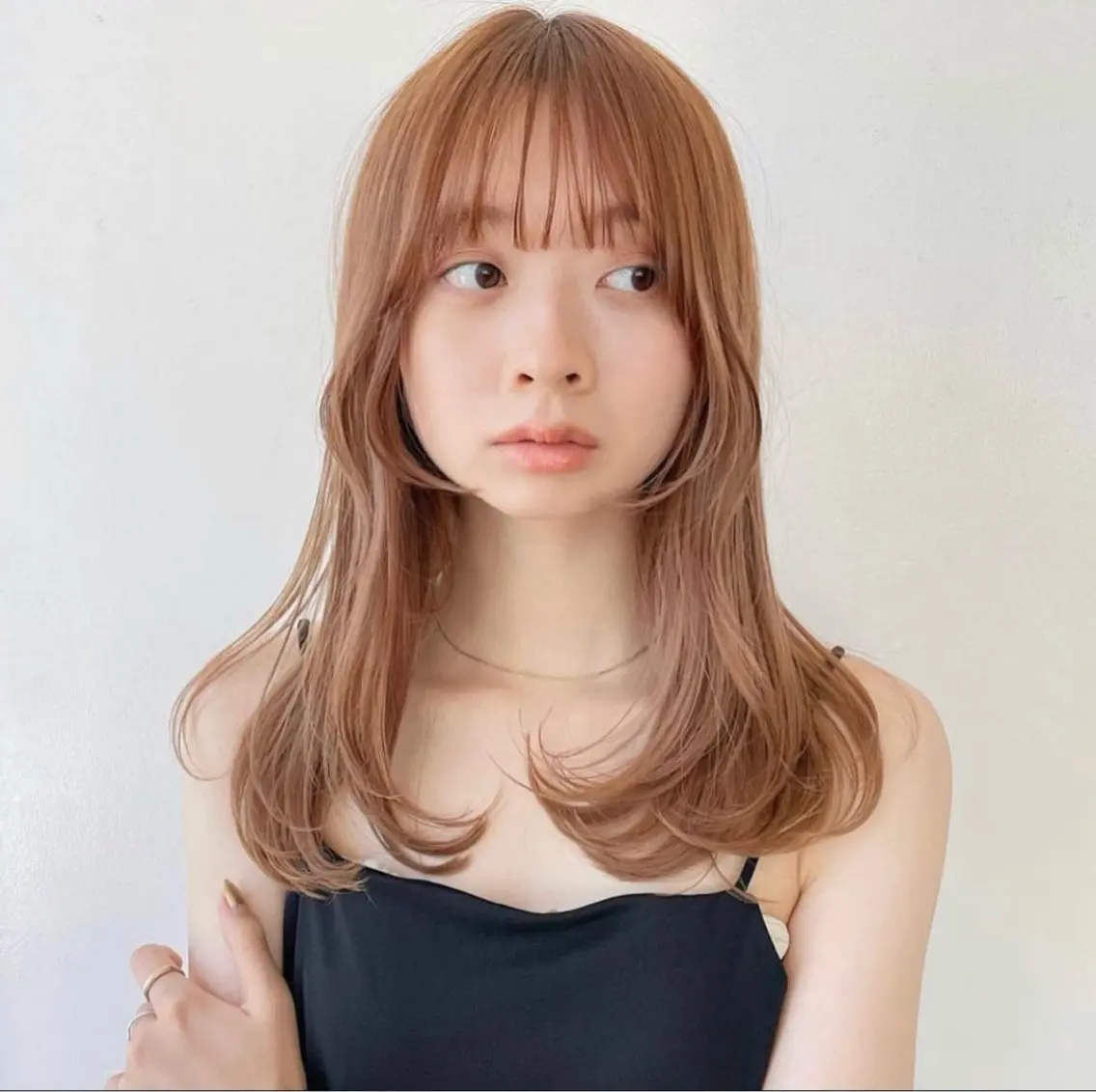 ロング 明津 桜空のヘアスタイル