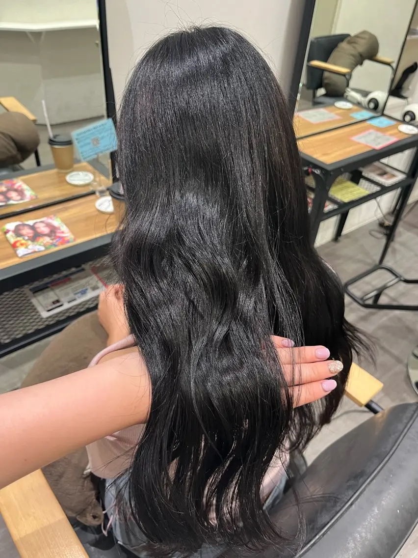 ロング カラー ヘアアレンジ ヘアカラー トリートメント cocotte 💟草間紫音💟のヘアスタイル
