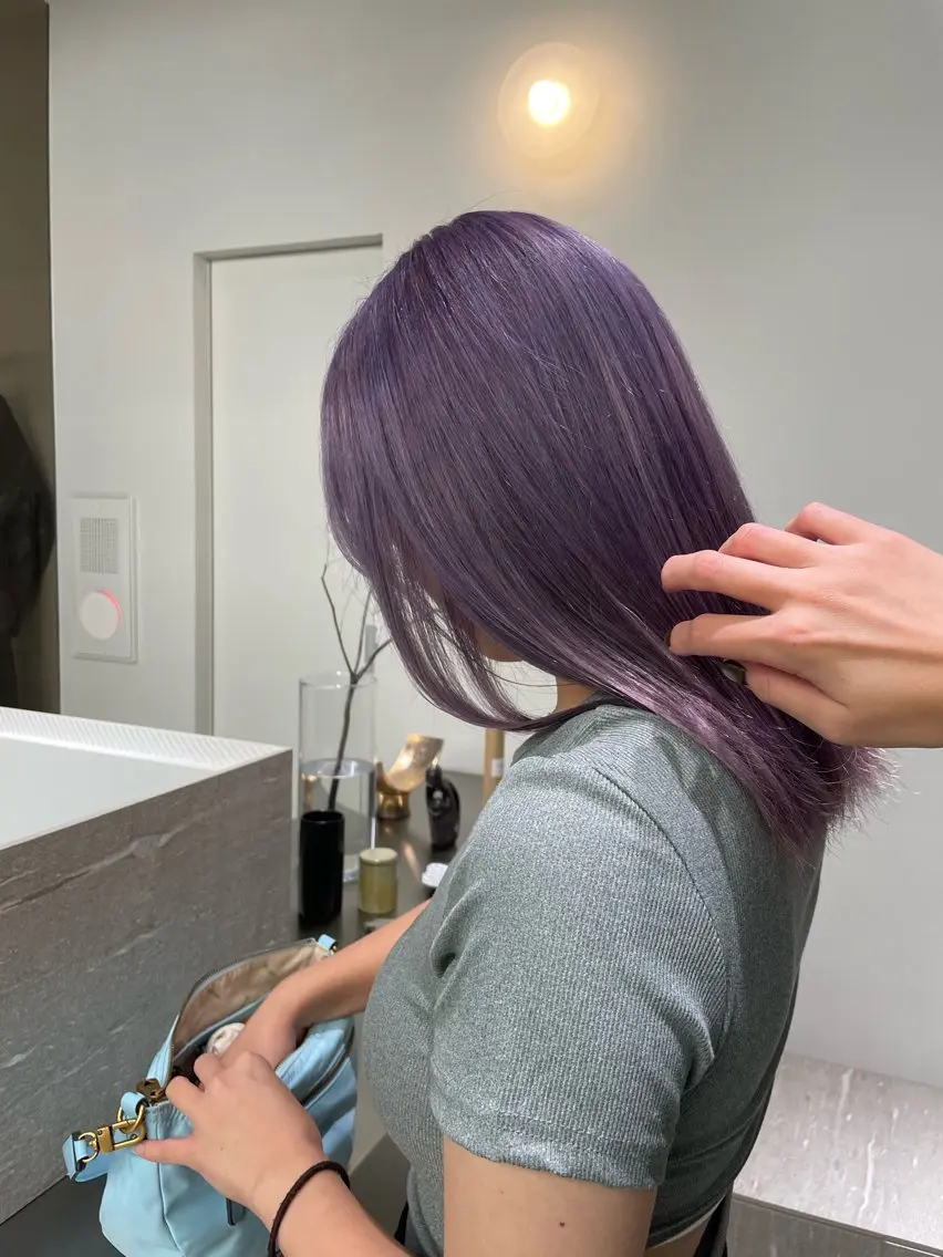 セミロング カラー ブリーチ 透明感カラー ラベンダーカラー HARUKA/原宿 ショートカットモデルのヘアスタイル