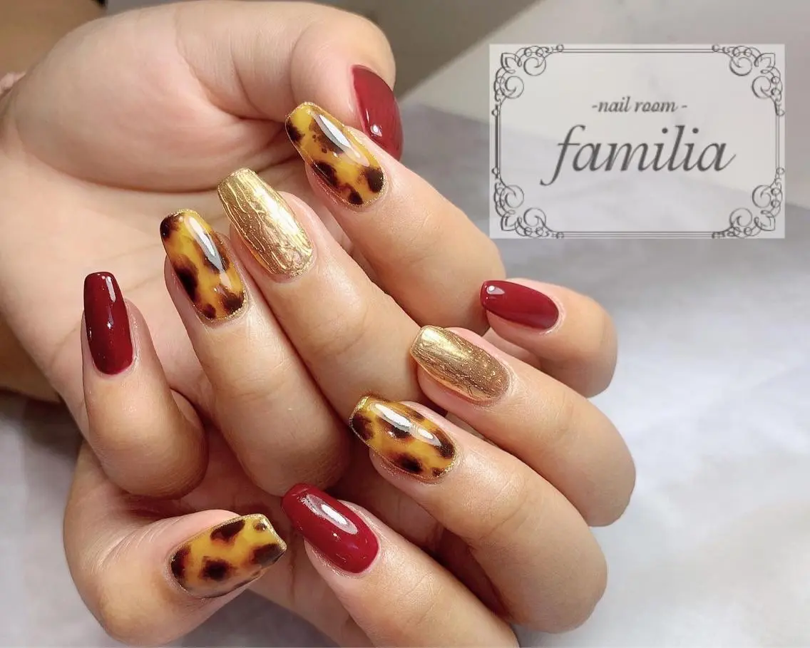 ネイル ハンドネイル -nailroom- familiaのネイルデザイン