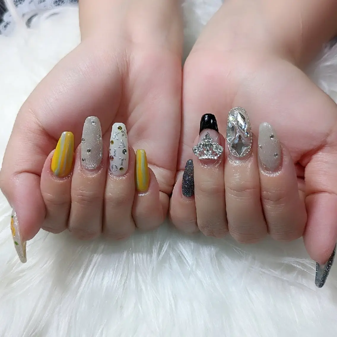 ネイル アニマル柄 ニュアンスネイル 冬ネイル m&pPrivate nailsalonのネイルデザイン
