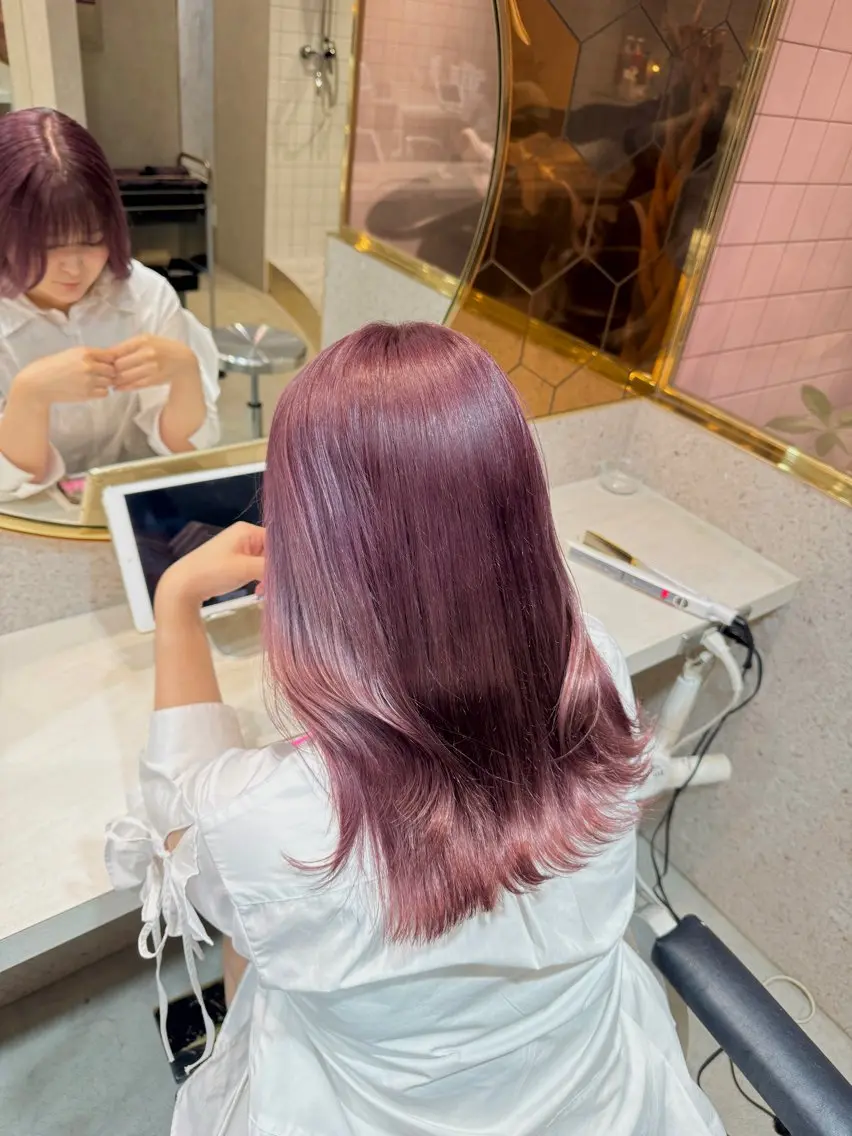 ミディアム パープルカラー 🎀しゅな/韓国 レイヤー/透明感♡のヘアスタイル