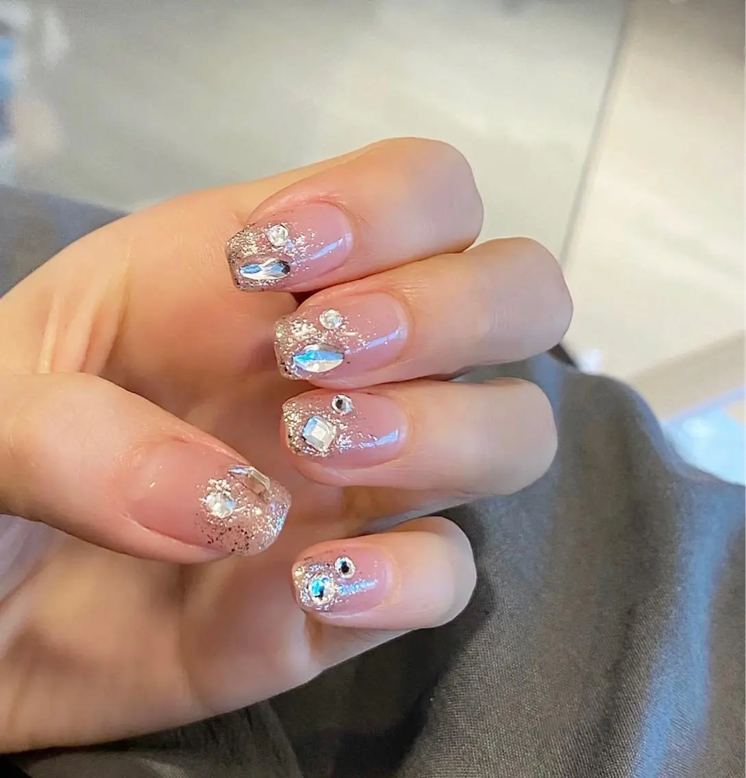 ネイル ハンドネイル Queens マオのネイルデザイン