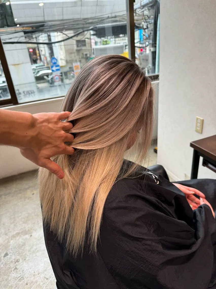 ロング カラー ロングレイヤー レイヤーカット ロング 海外/レイヤー/ボブ 海外スタイルのヘアスタイル