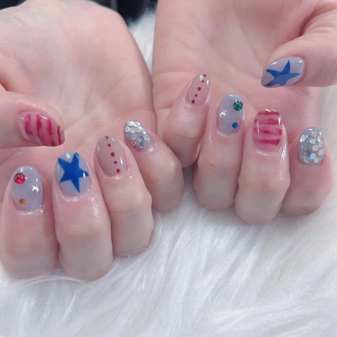 ネイル Maya 🧊🫧‪／渋谷のネイルデザイン
