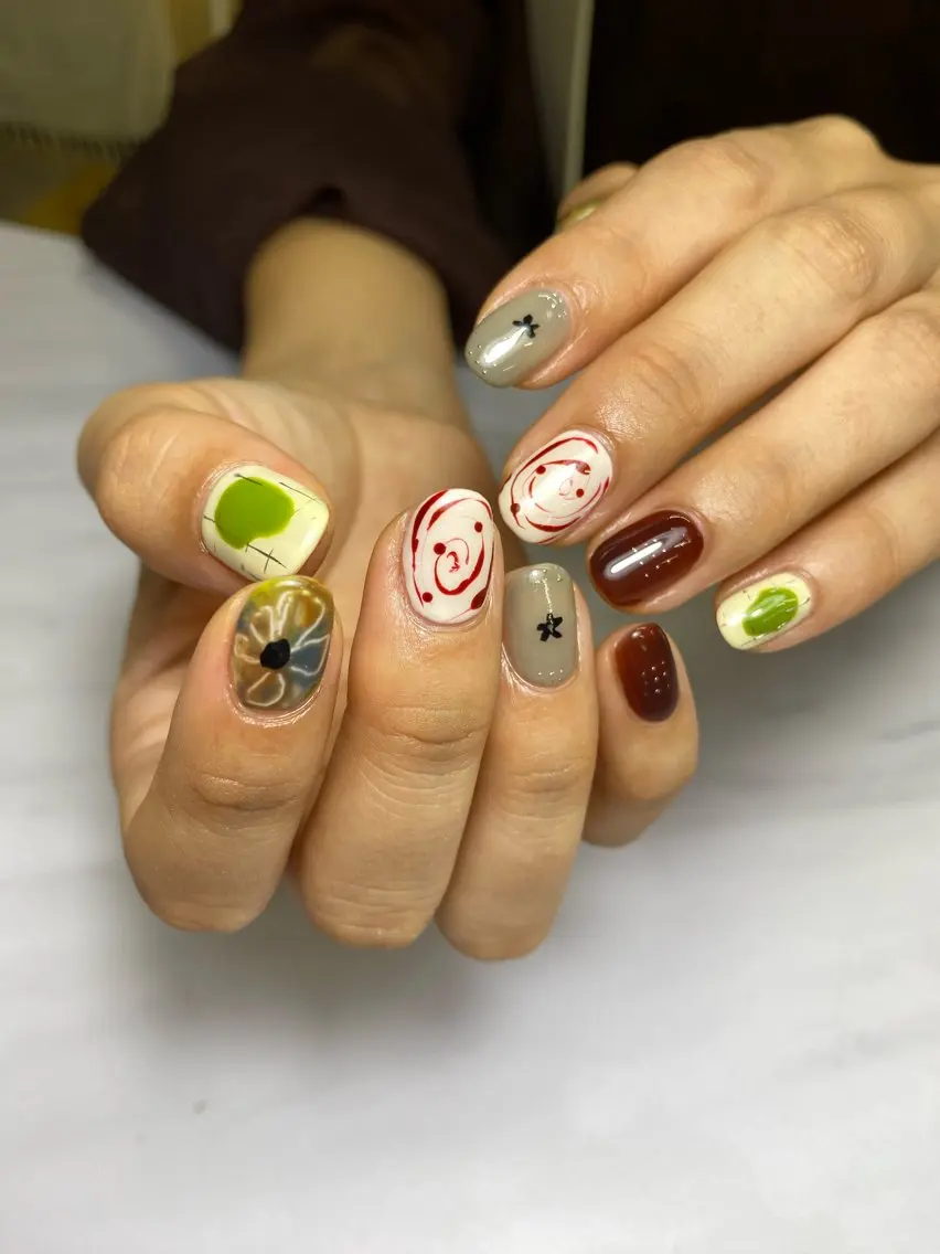 ネイル 成人式 フレンチネイル ジェルネイル ガーリー マグネットネイル ハンドネイル 草加ニュアンスネイル 🌚hersのネイルデザイン
