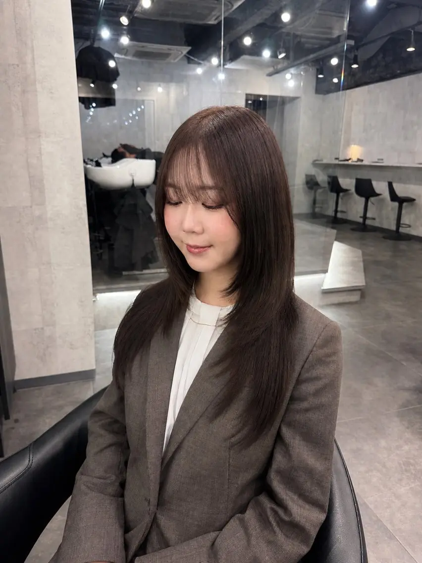ロング 艶髪レイヤー AZUSAのヘアスタイル