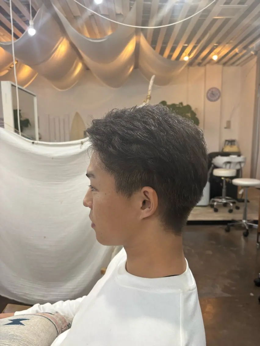 メンズ ヘアカラー 透明感艶カラー SALTOすずのヘアスタイル