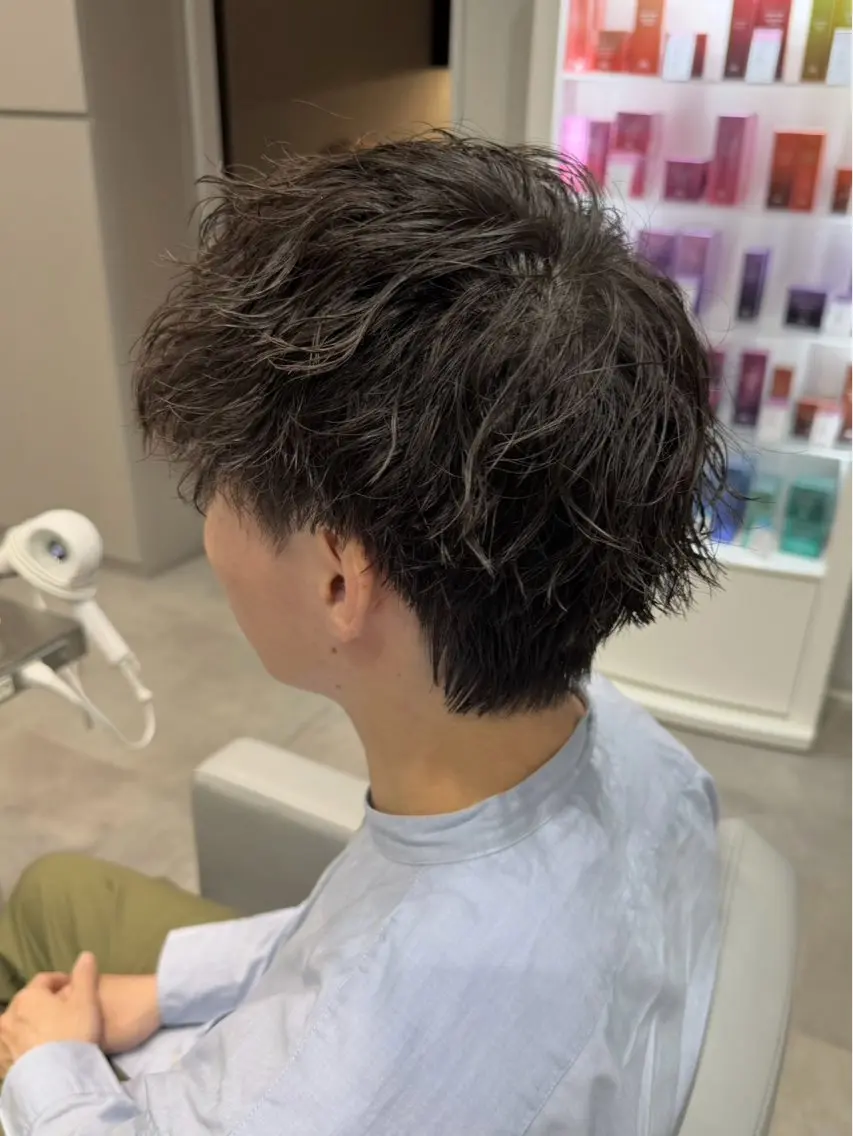 パーマ メンズ ワダ モエナのヘアスタイル