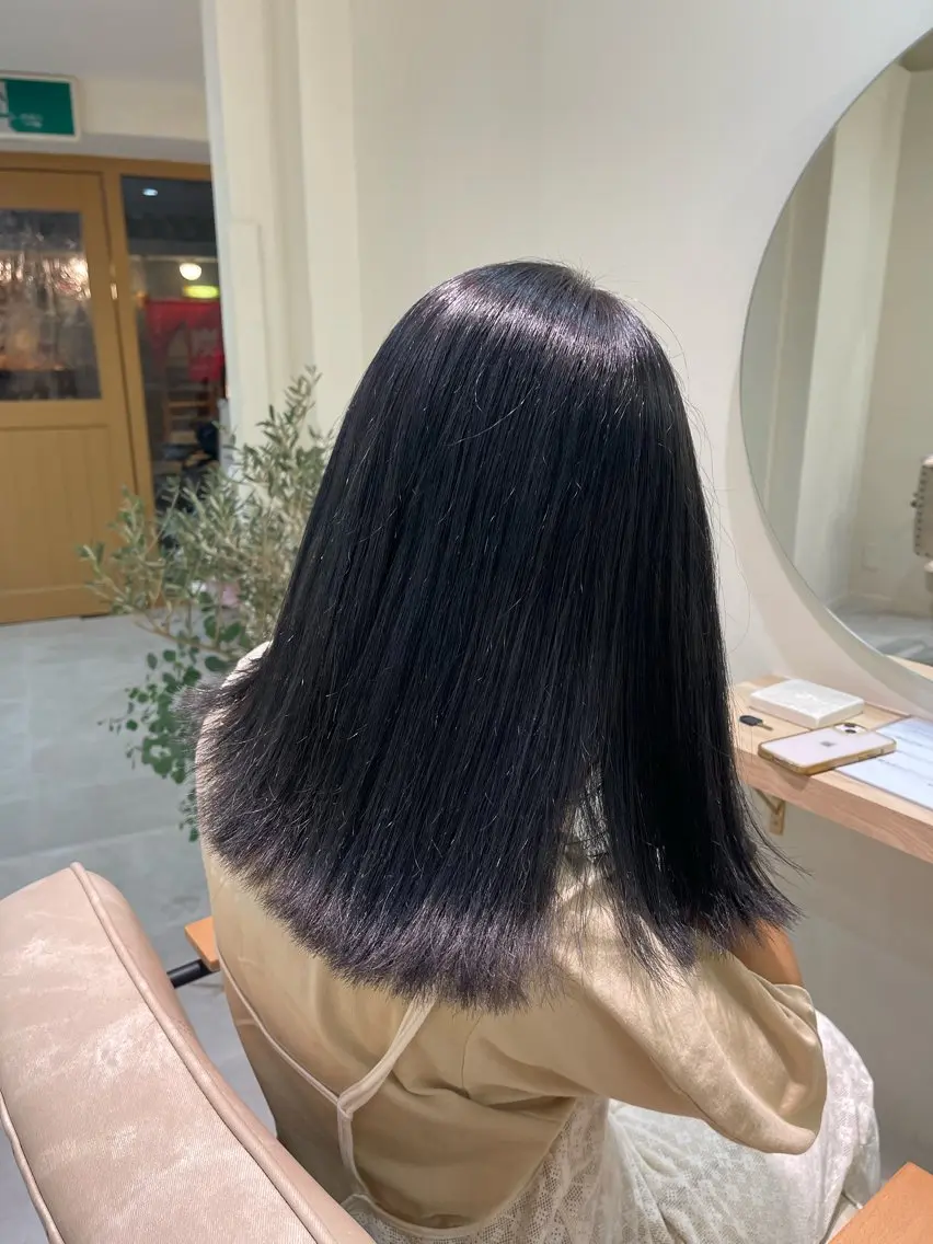 セミロング カラー 透明感カラー トリートメント 中堀 遥のヘアスタイル