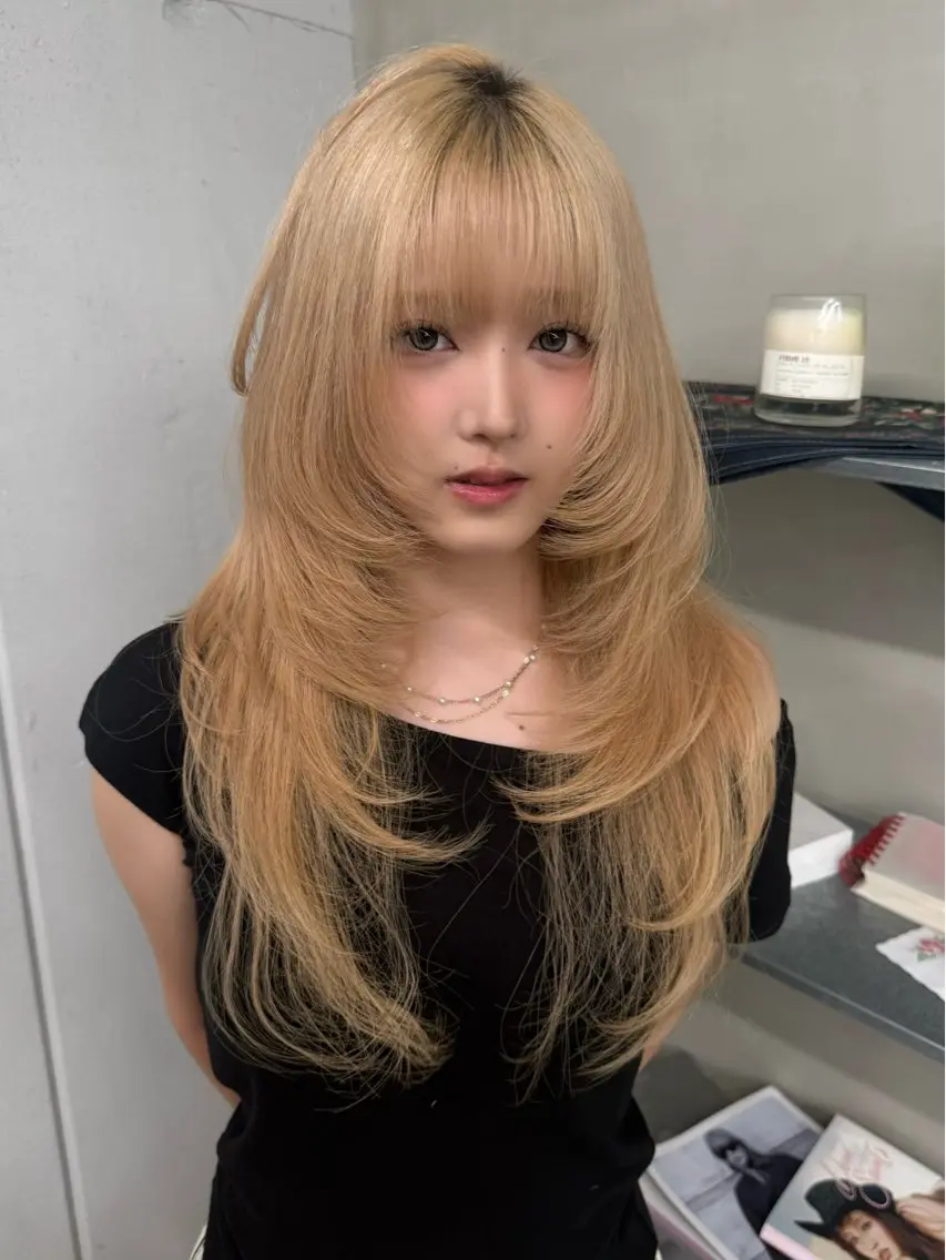 【U25】ケアブリーチ➕髪質再生トリートメントの写真