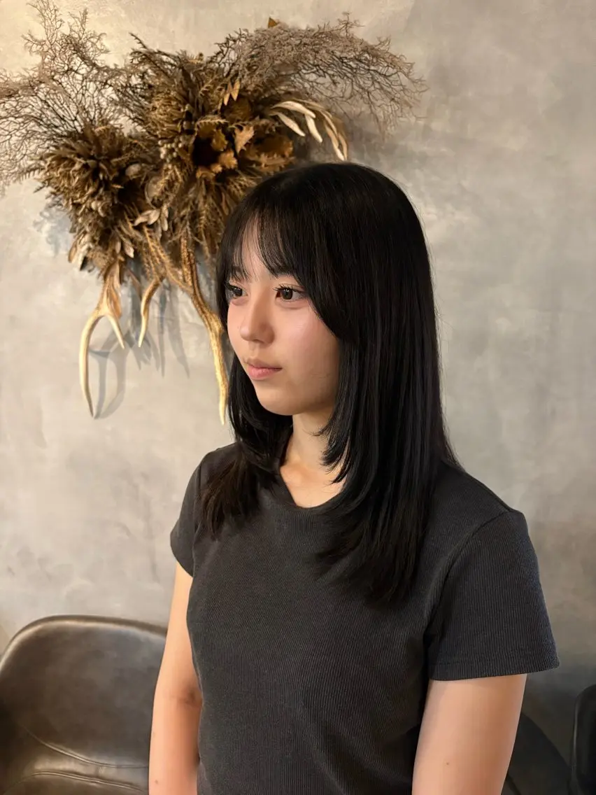 セミロング カラー レイヤーカット カット ヘアカラー 🌸艶カラー/似合わ せカット/サクラ🌸のヘアスタイル