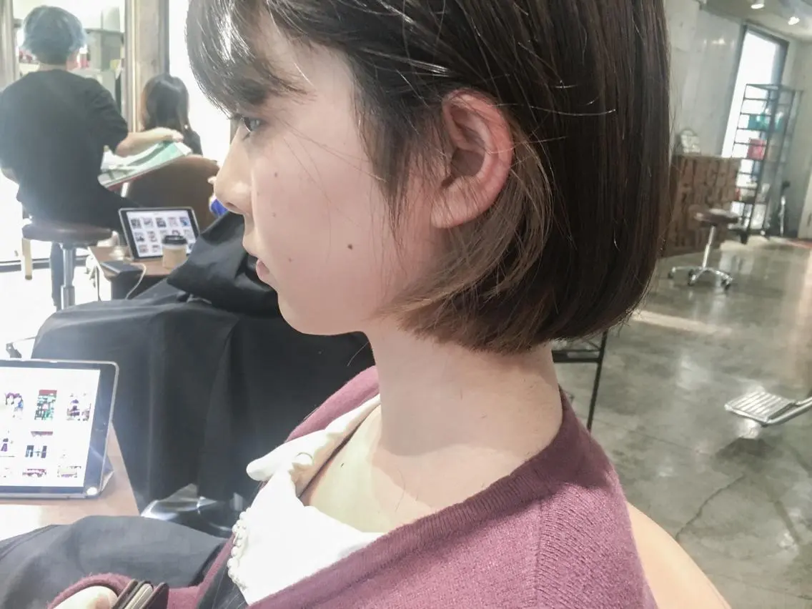 ショート カラー インナーカラー ボブ 北條 優輝のヘアスタイル