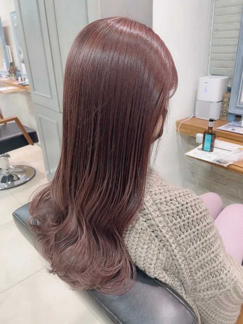 ロング カラー 透明感カラー🎀／ 寒色カラー／マツエクのヘアスタイル