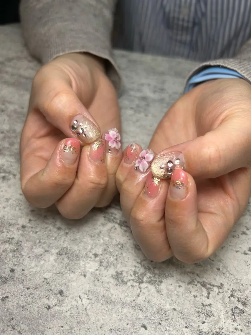 ネイル アートネイル フラワーネイル 東十条muumii ネイルまつ毛のネイルデザイン