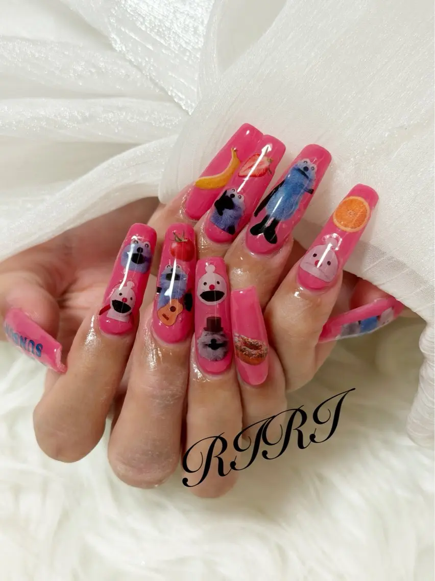 ネイル ジェルネイル ロングネイル ピンク スカルプネイル シンプルネイル ハンドネイル riri オーナーのネイルデザイン