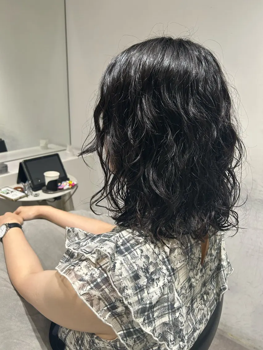 ミディアム パーマ トキタ アオイのヘアスタイル