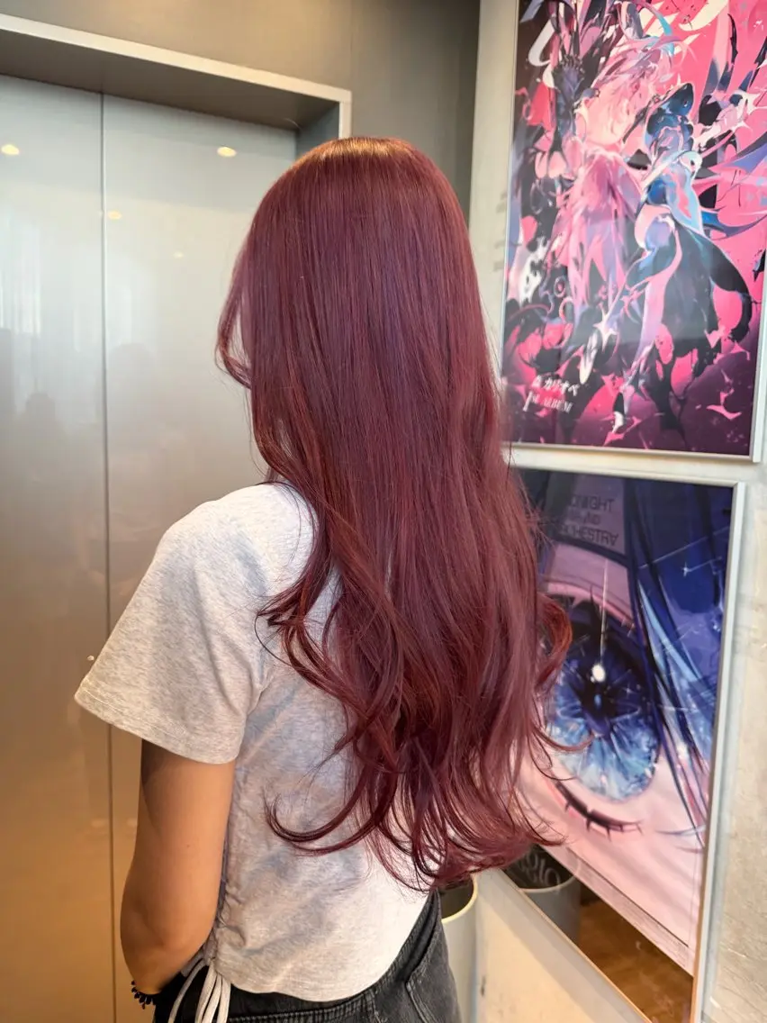 ロング ピンクラベンダー ヘアカラー トリートメント 似合わせカット/ デザインカラー🦄のヘアスタイル