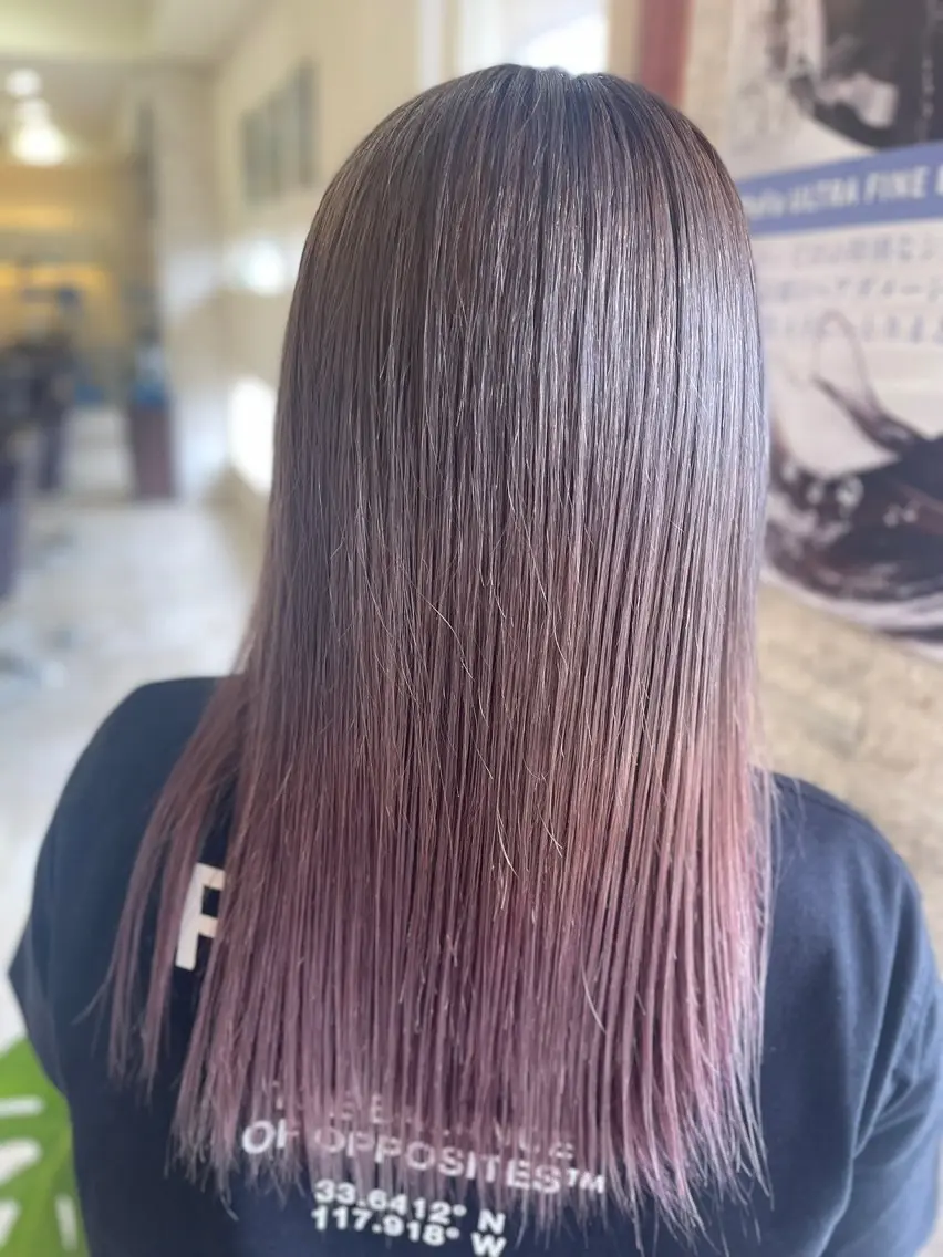 ロング ヘアカラー 端野七海 縮毛矯正のヘアスタイル