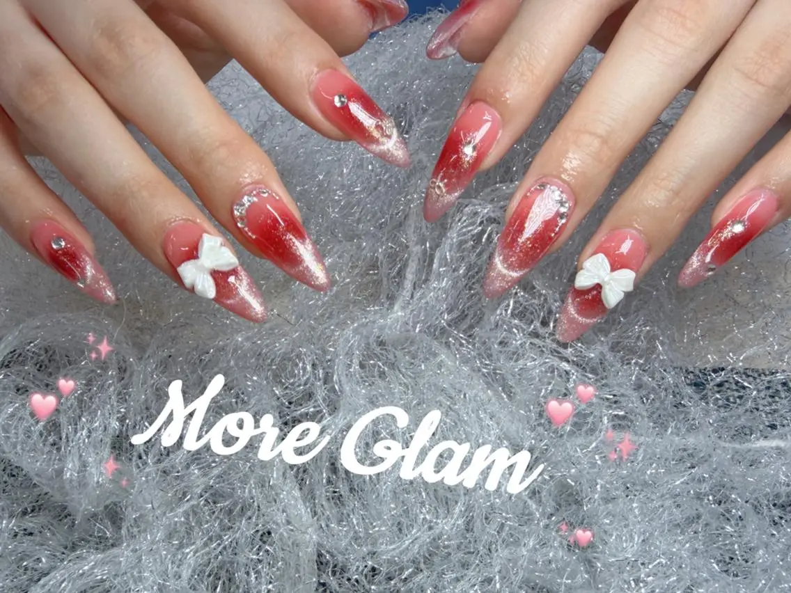 ネイル 長さ出し フットネイル フレンチネイル ジェルネイル ガラスフレンチ MoreGlam Nailsのネイルデザイン