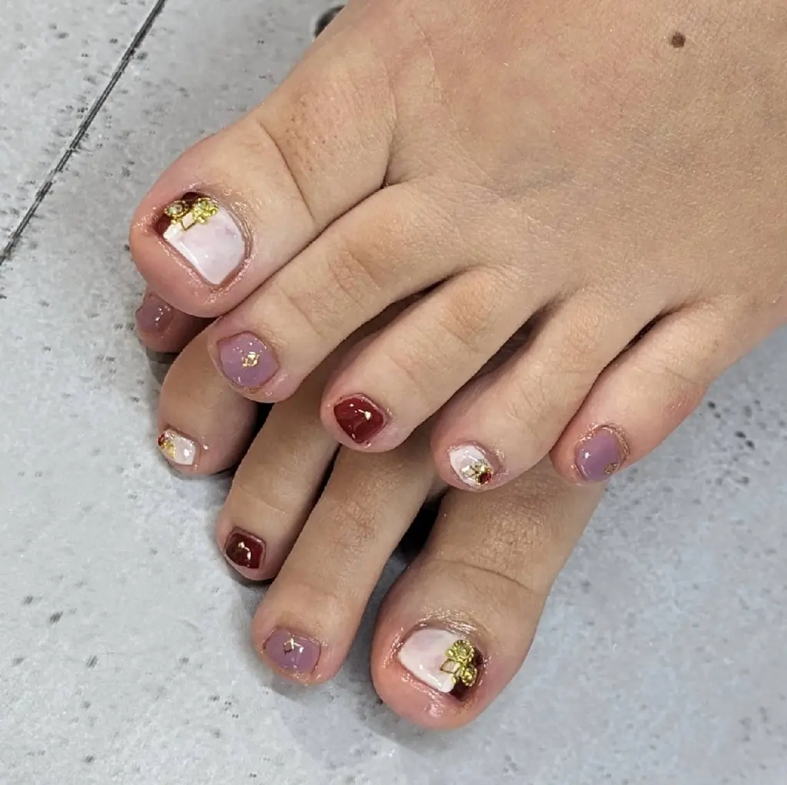 ネイル フットネイル ネイルサロンベルティ .keikoのネイルデザイン