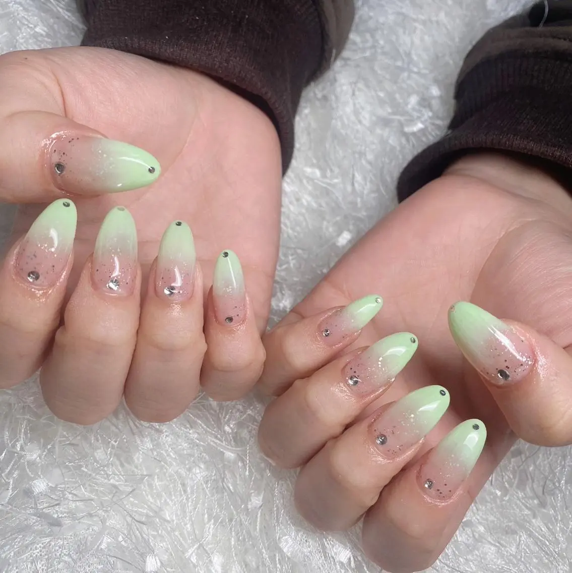ネイル 長さ出し フレンチネイル ジェルネイル グラデーション 韓国ネイル ハンドネイル Nail&eye Belire 新宿のネイルデザイン